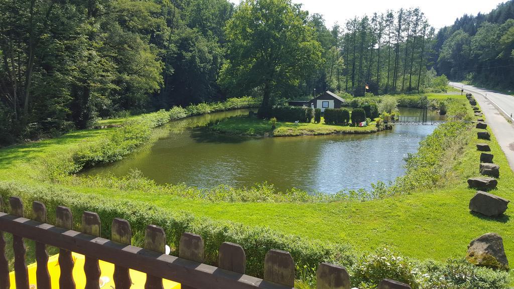 ולברט Hotel Bergische Schweiz מראה חיצוני תמונה